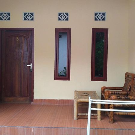 Kuta Garden Homestay Dış mekan fotoğraf